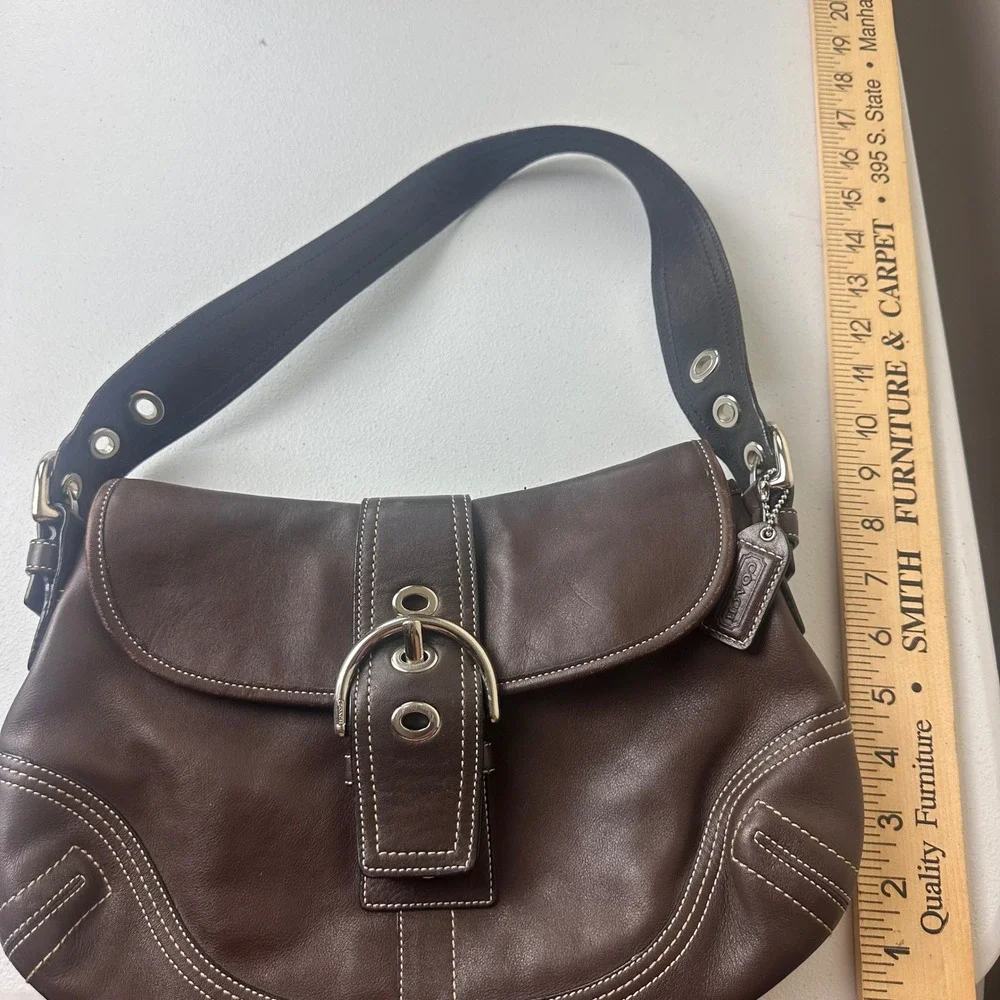 Coach Soho Handbag Womens Medium Brown Leather Buckle Flap Shoulder Bag F10192